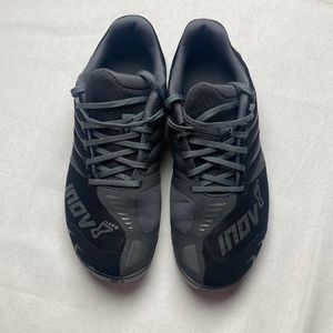 Inov 8 F-Lite 235 Standard Fit Men’s Size 9.5 Women Size 11 Black Gray Running